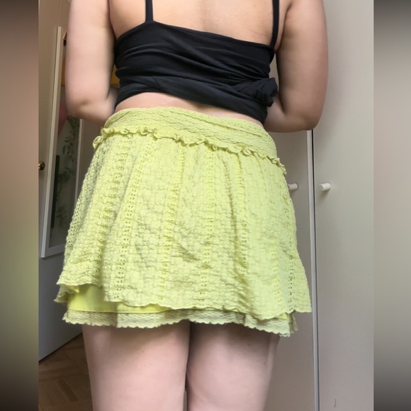 Light Green Mini Skirt - Picture 2 of 5